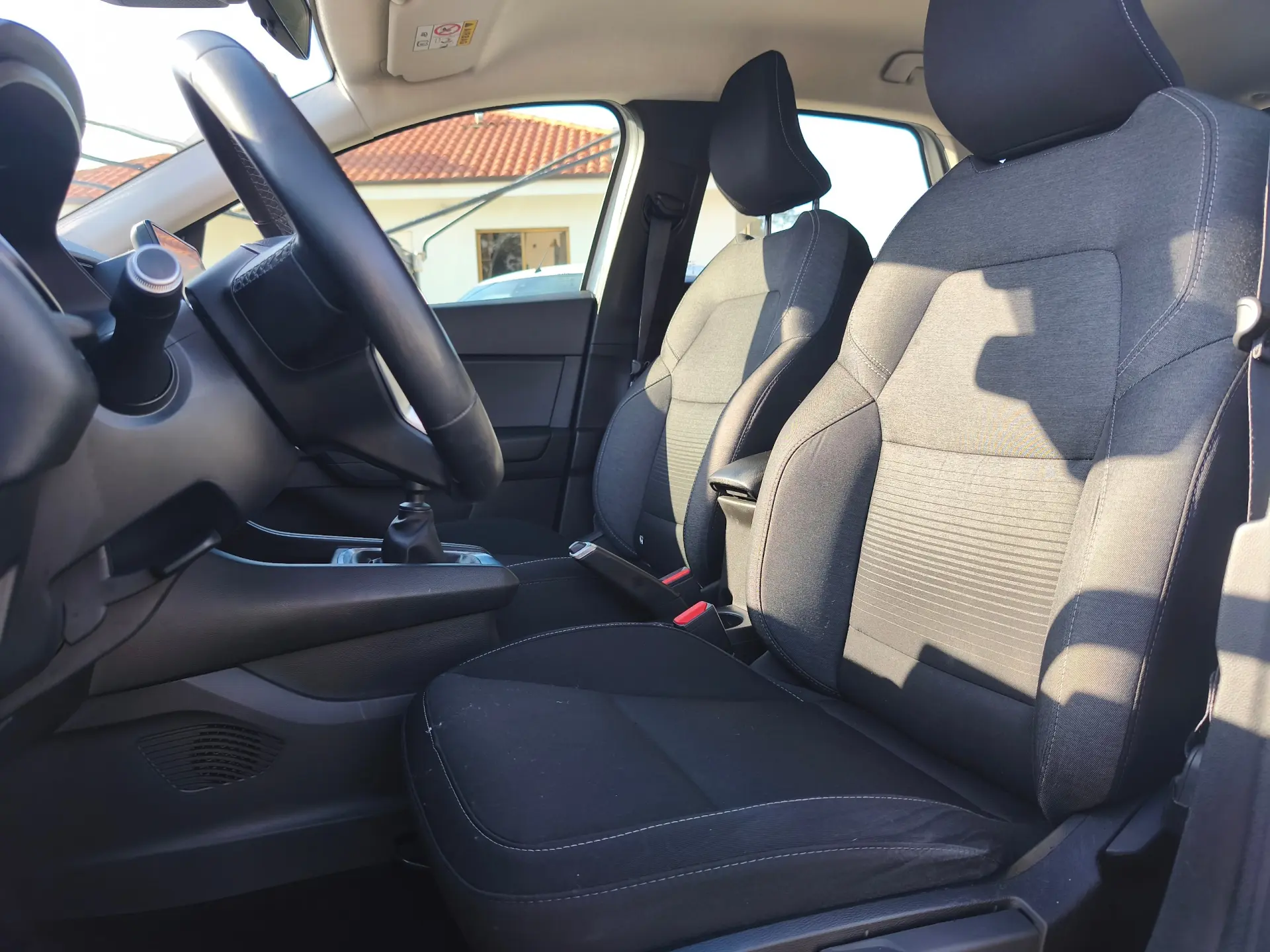 Renault Captur 1.0 TCe Exclusive Bi-Fuel 7