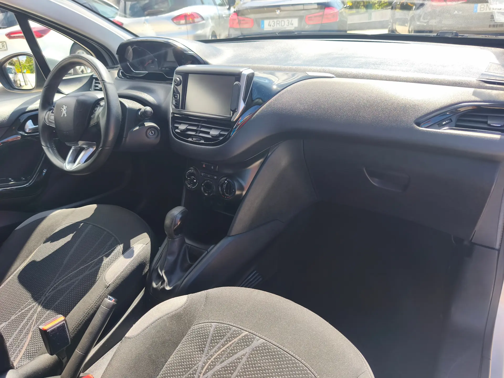 Peugeot 208 1.4 HDi SE Style 5