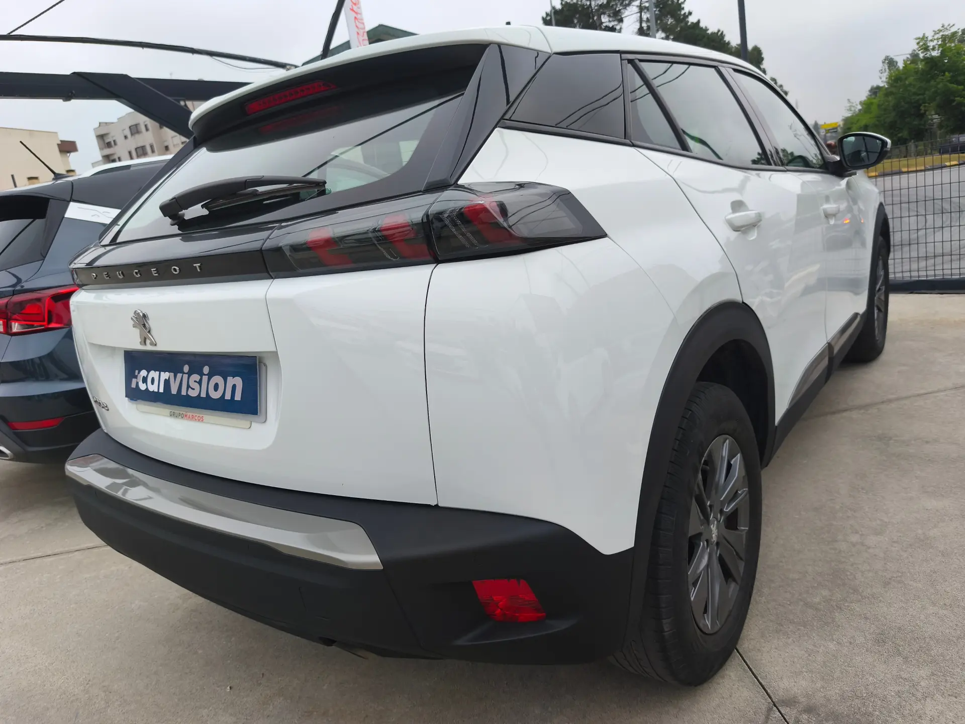 Peugeot 2008 1.2 PureTech Active Pack 14