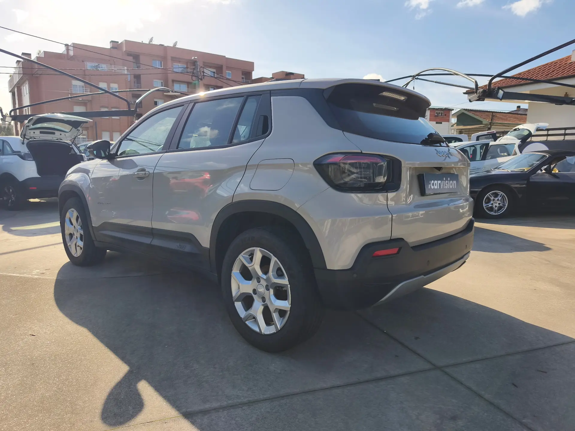 Jeep Avenger 1.2 GSE T3 Summit 4