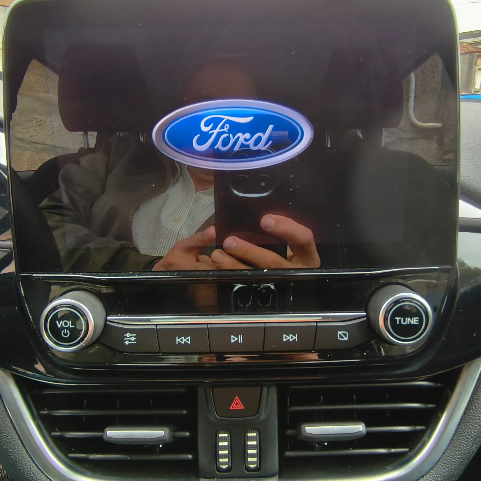 Ford Fiesta 1.1 Ti-VCT Business 11