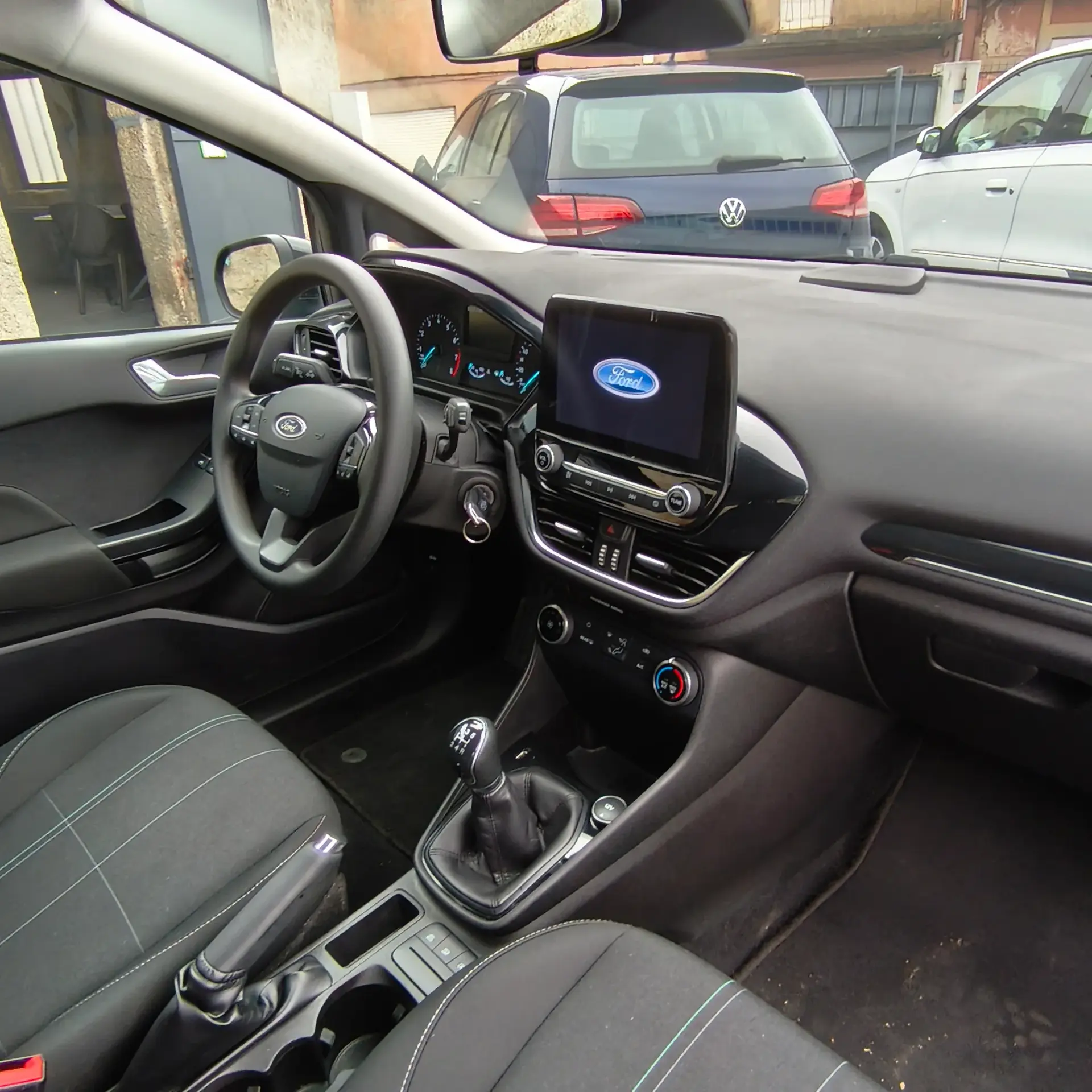 Ford Fiesta 1.1 Ti-VCT Business 14