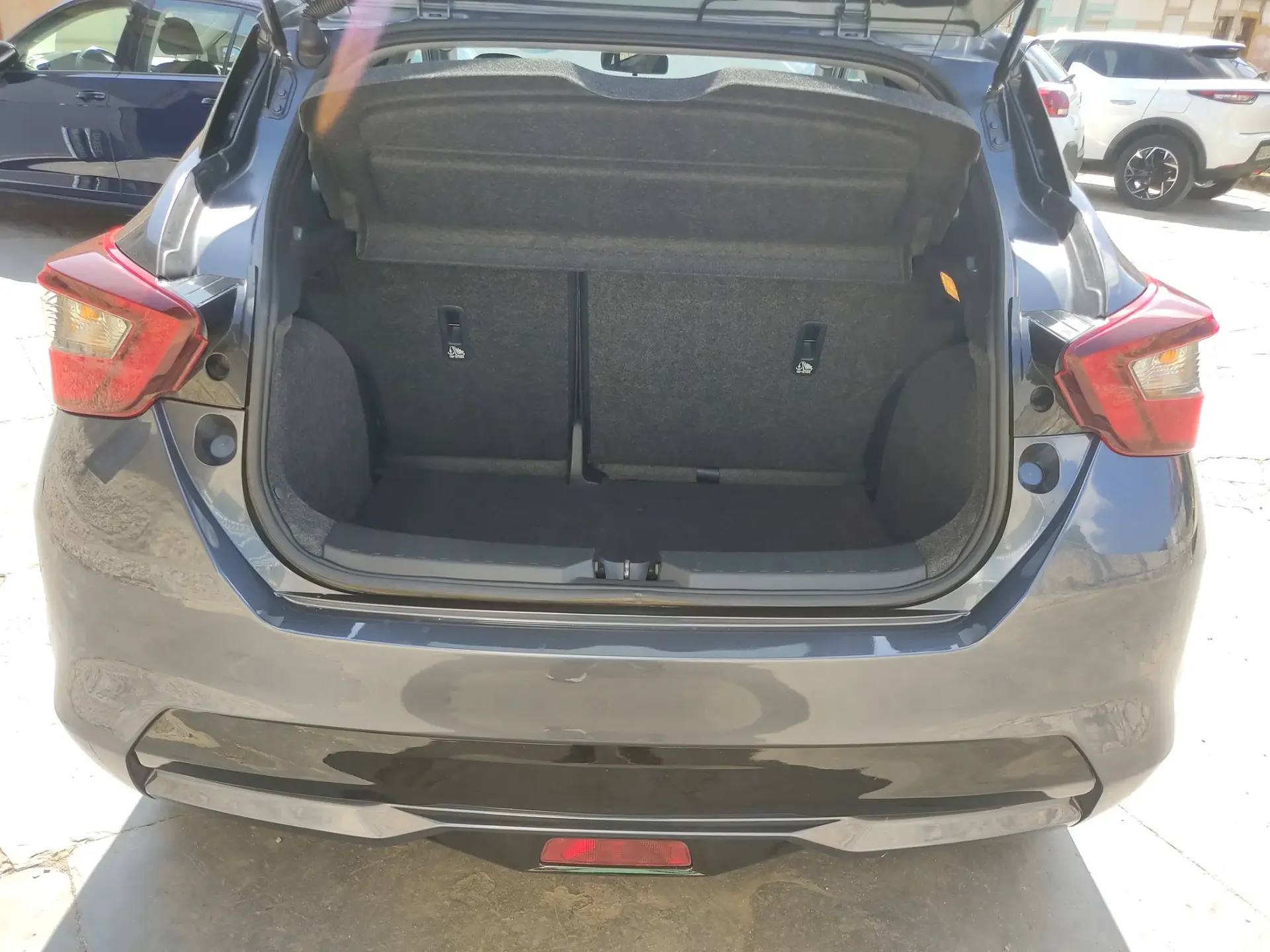 Nissan Micra 1.0 IG-T Acenta 10