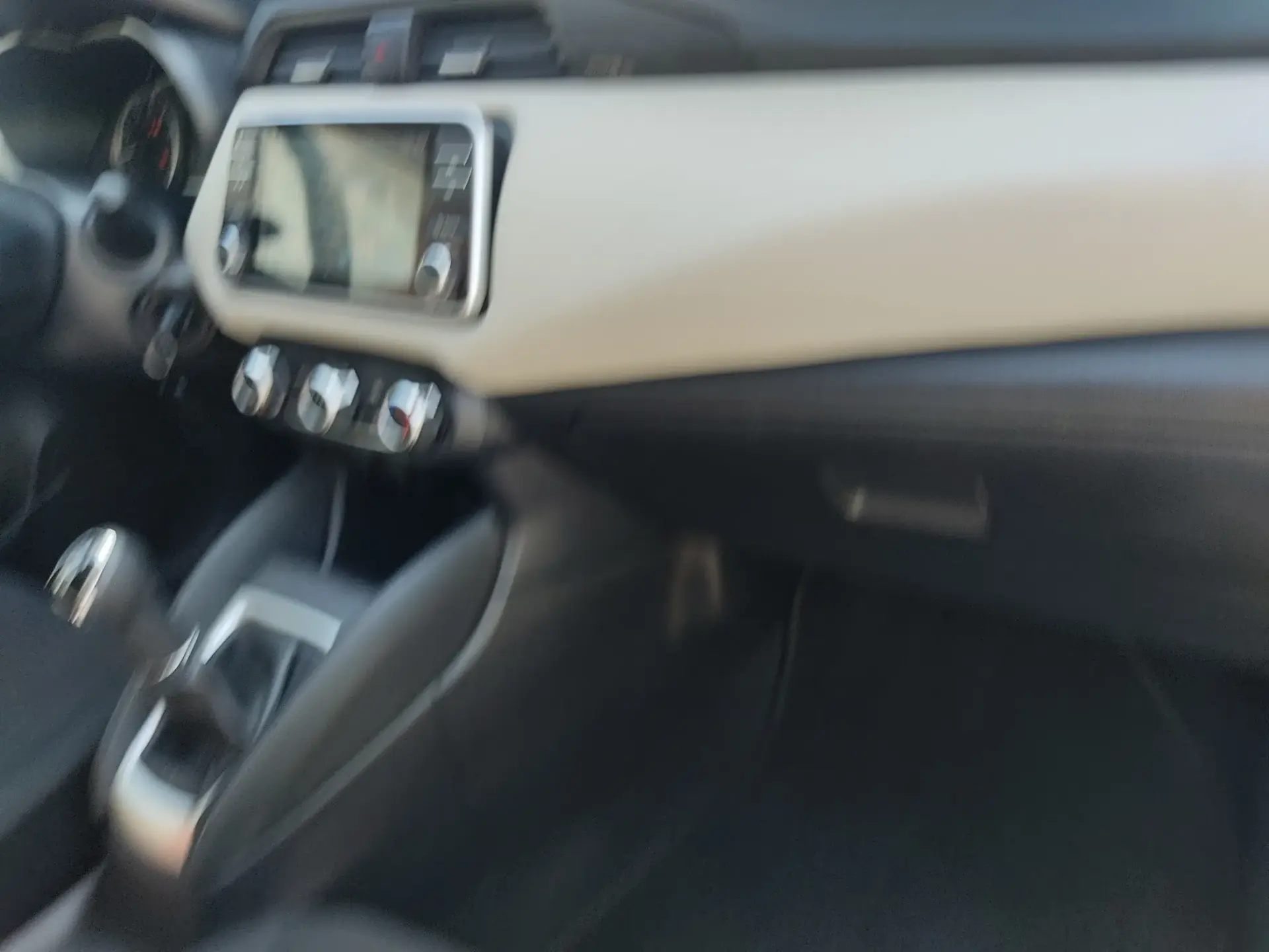 Nissan Micra 1.0 IG-T Acenta 14