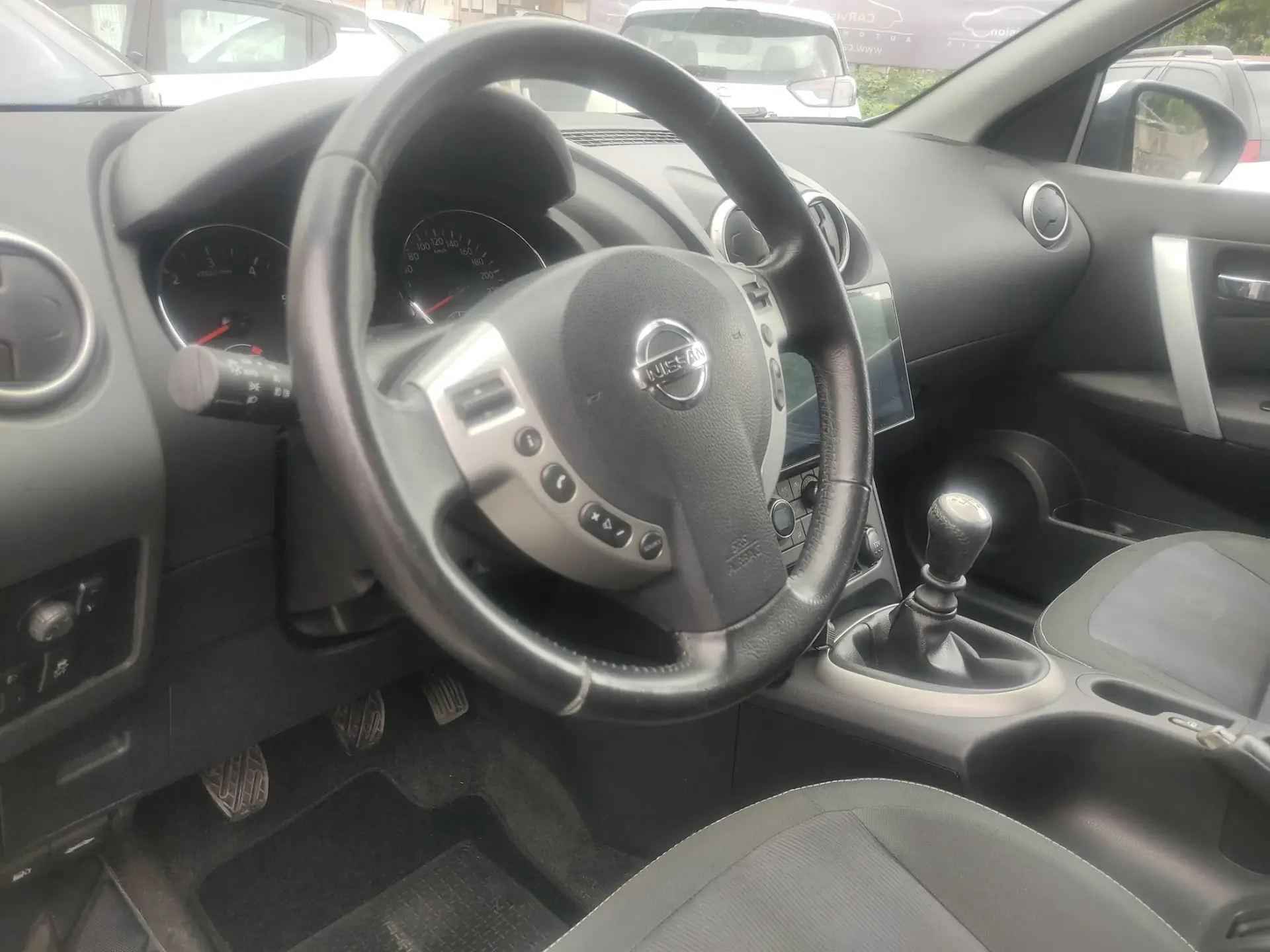 Nissan Qashqai +2 1.5 dCi Tekna Premium 18 360 14