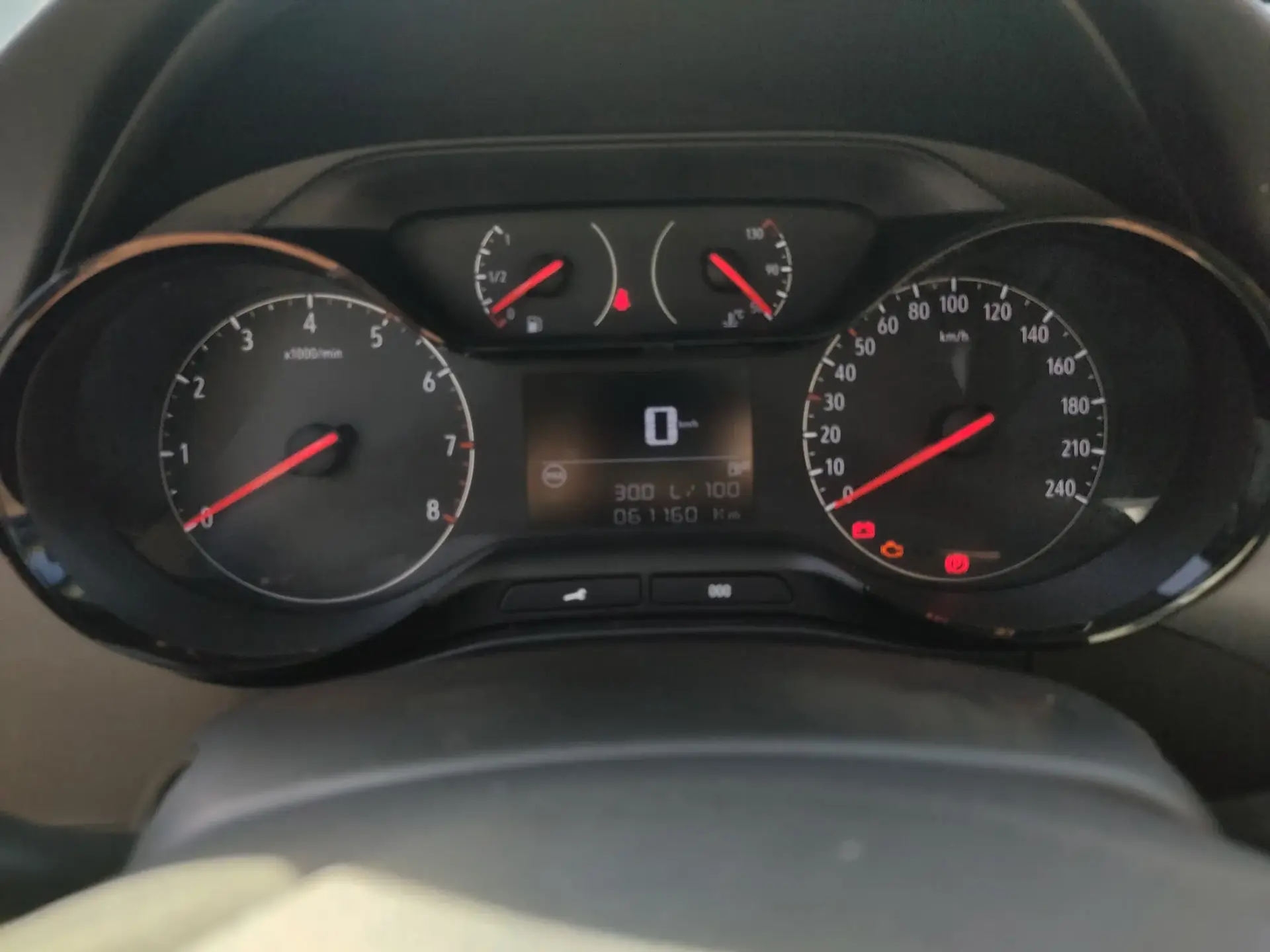 Opel Crossland 1.5 D Edition 10