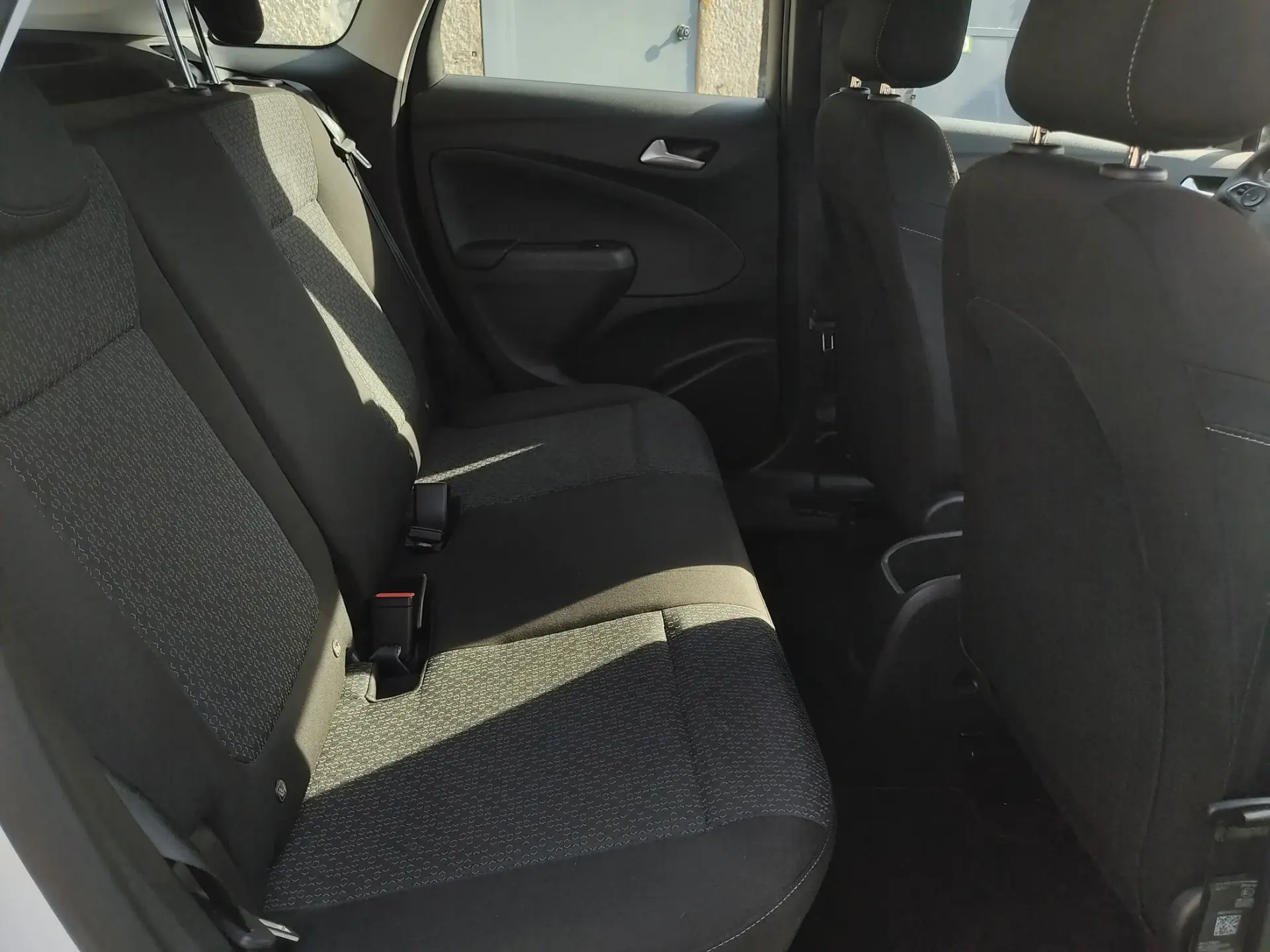 Opel Crossland 1.5 D Edition 14