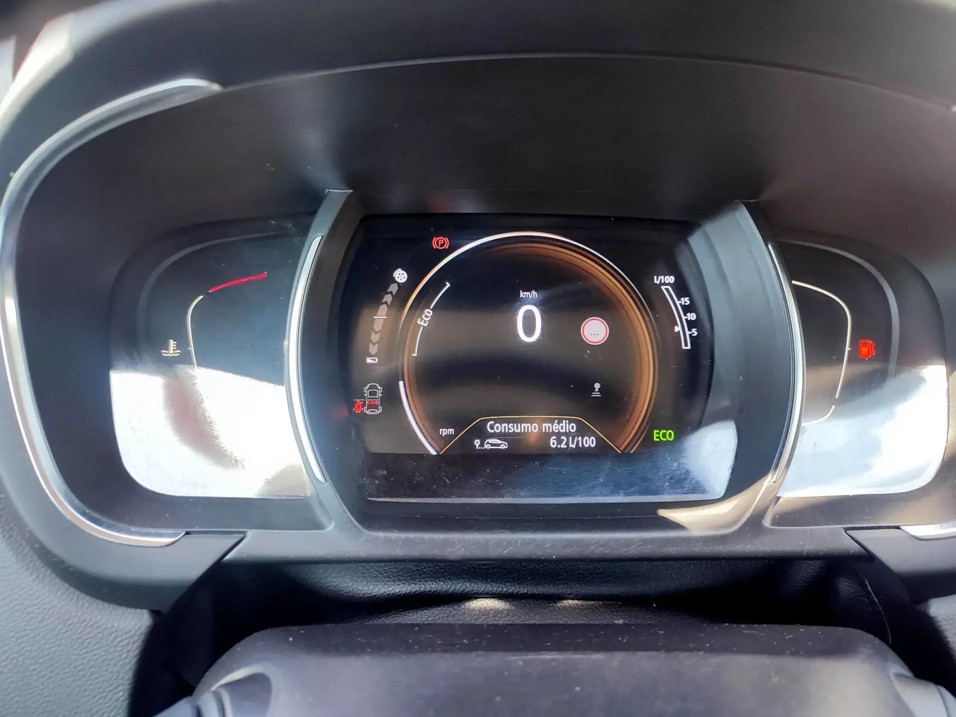 Renault Scénic Hybrid intense 20