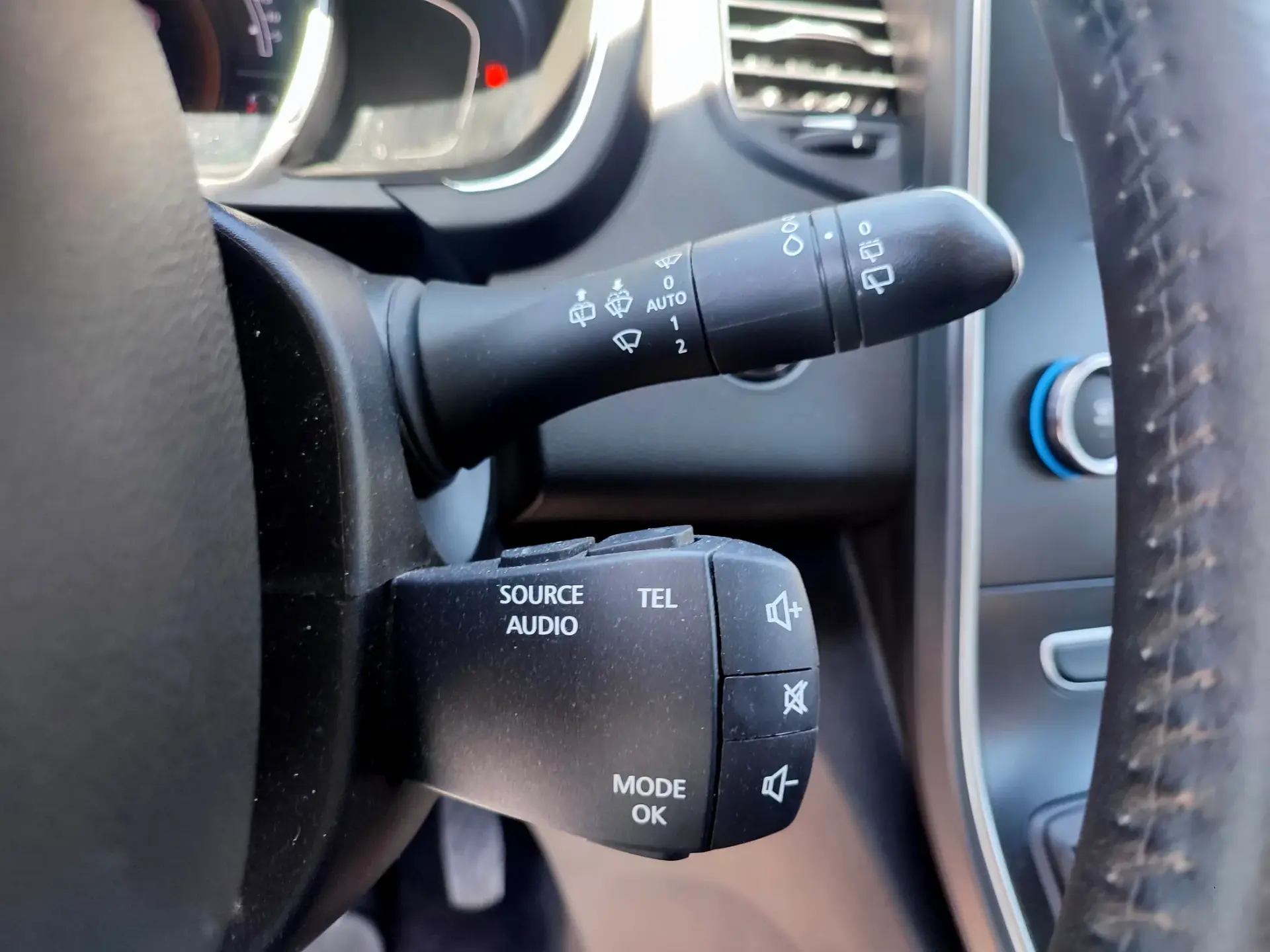 Renault Scénic Hybrid intense 27