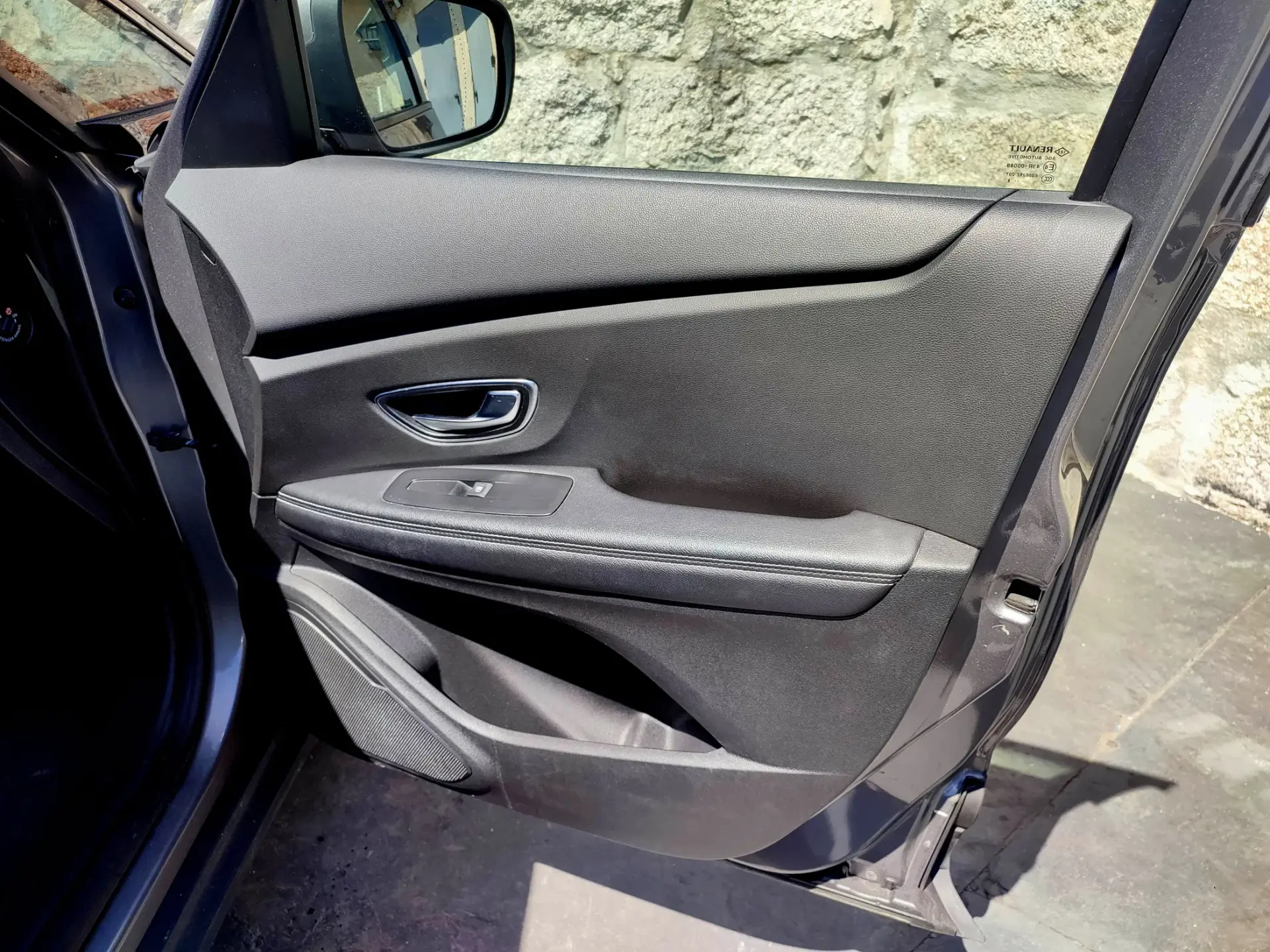 Renault Scénic Hybrid intense 37