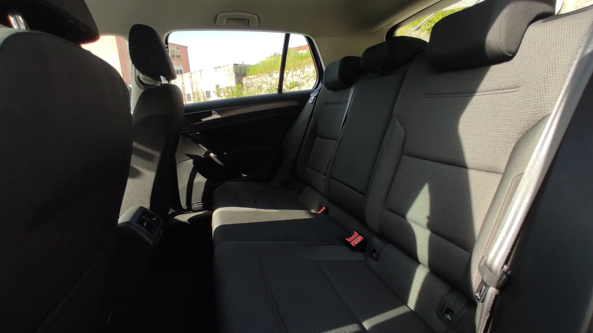 Volkswagen Golf 1.0 TSI Stream 19