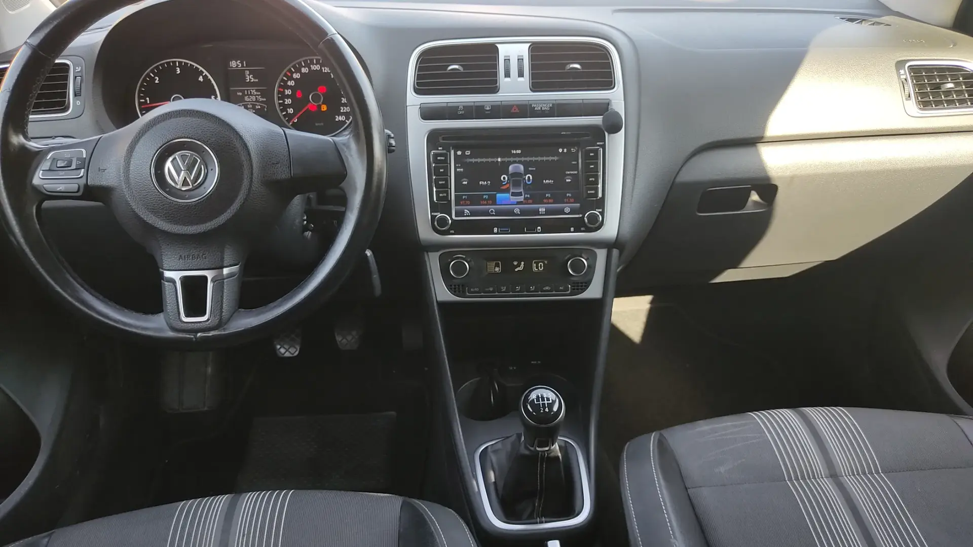 Volkswagen Polo 1.6 TDi Match BlueMotion 25