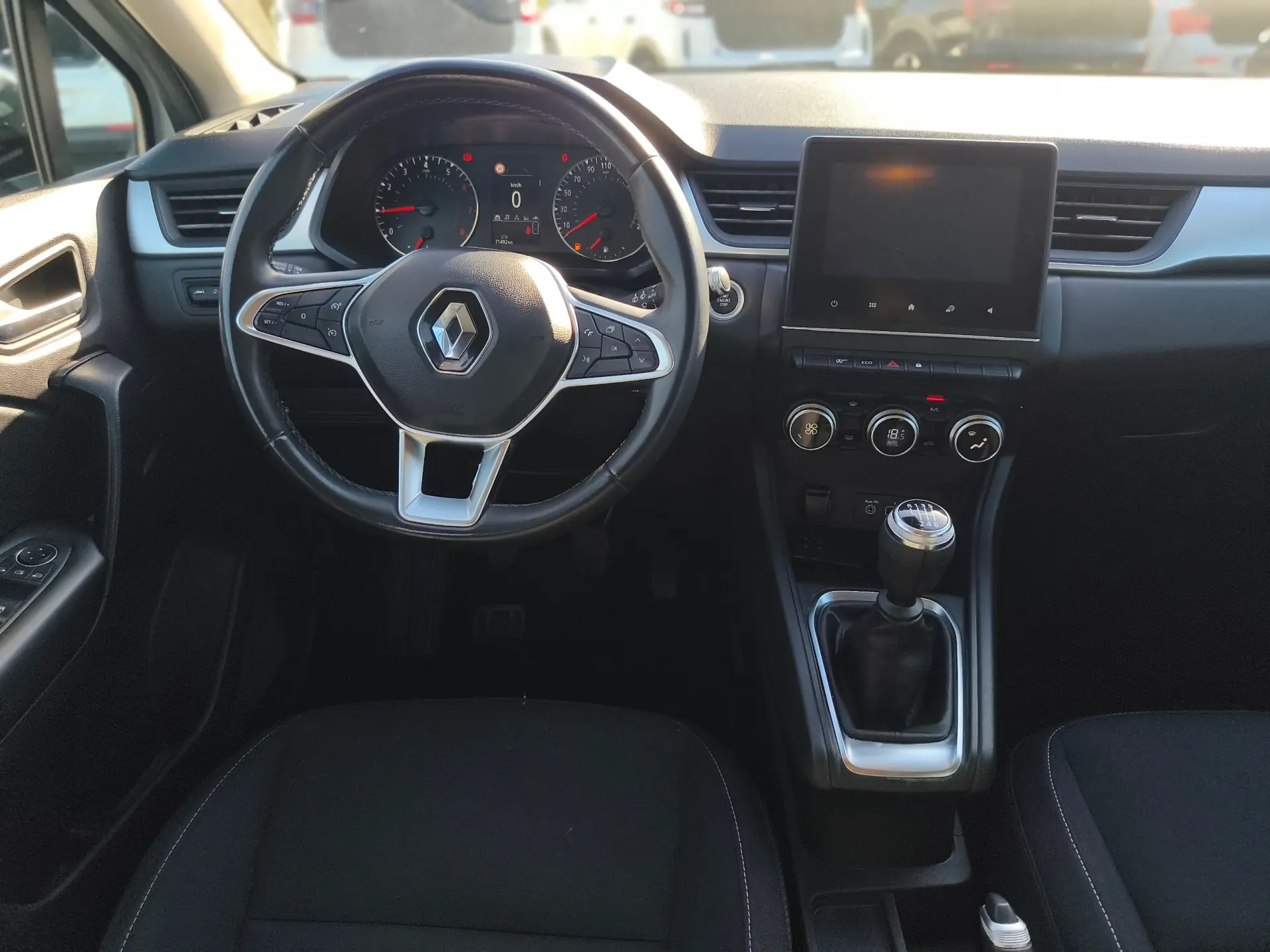 Renault Captur 1.0 TCe Exclusive Bi-Fuel 6