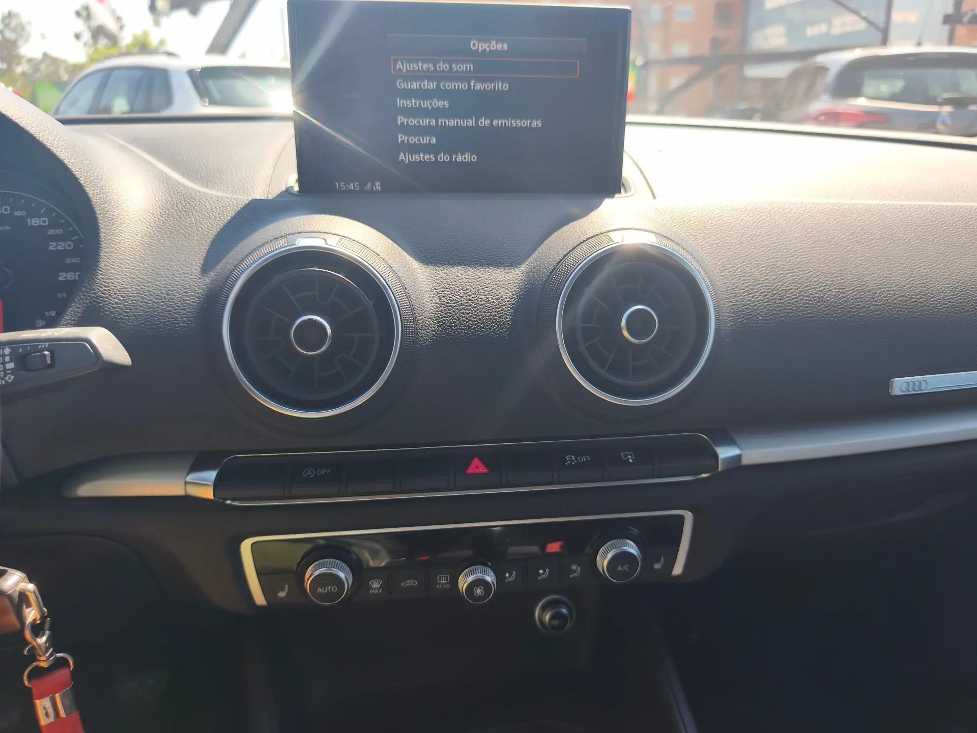 Audi A3 1.6 TDI Design 10