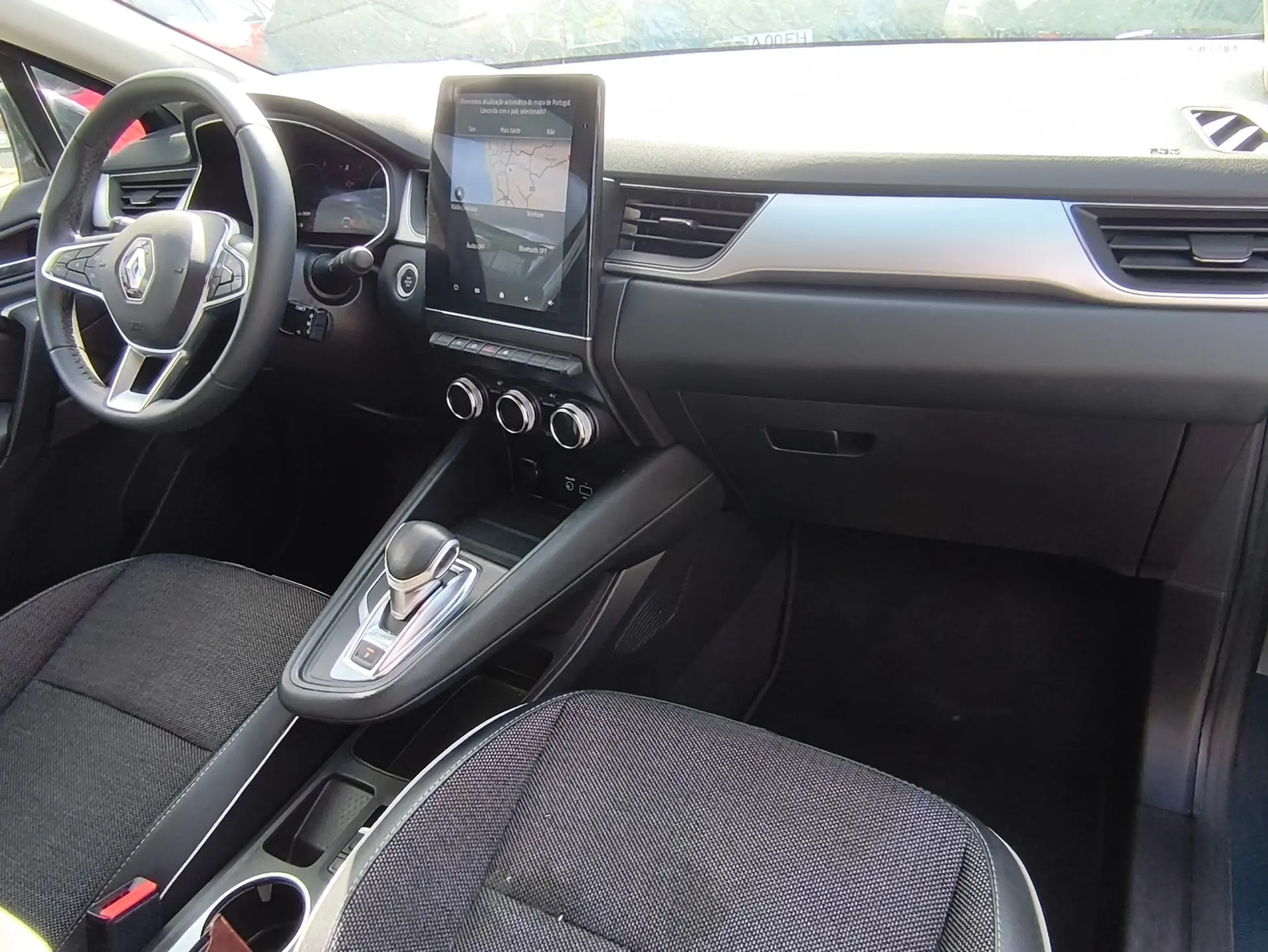 Renault Captur 1.6 E-Tech Plug-In Hybrid Techno 8