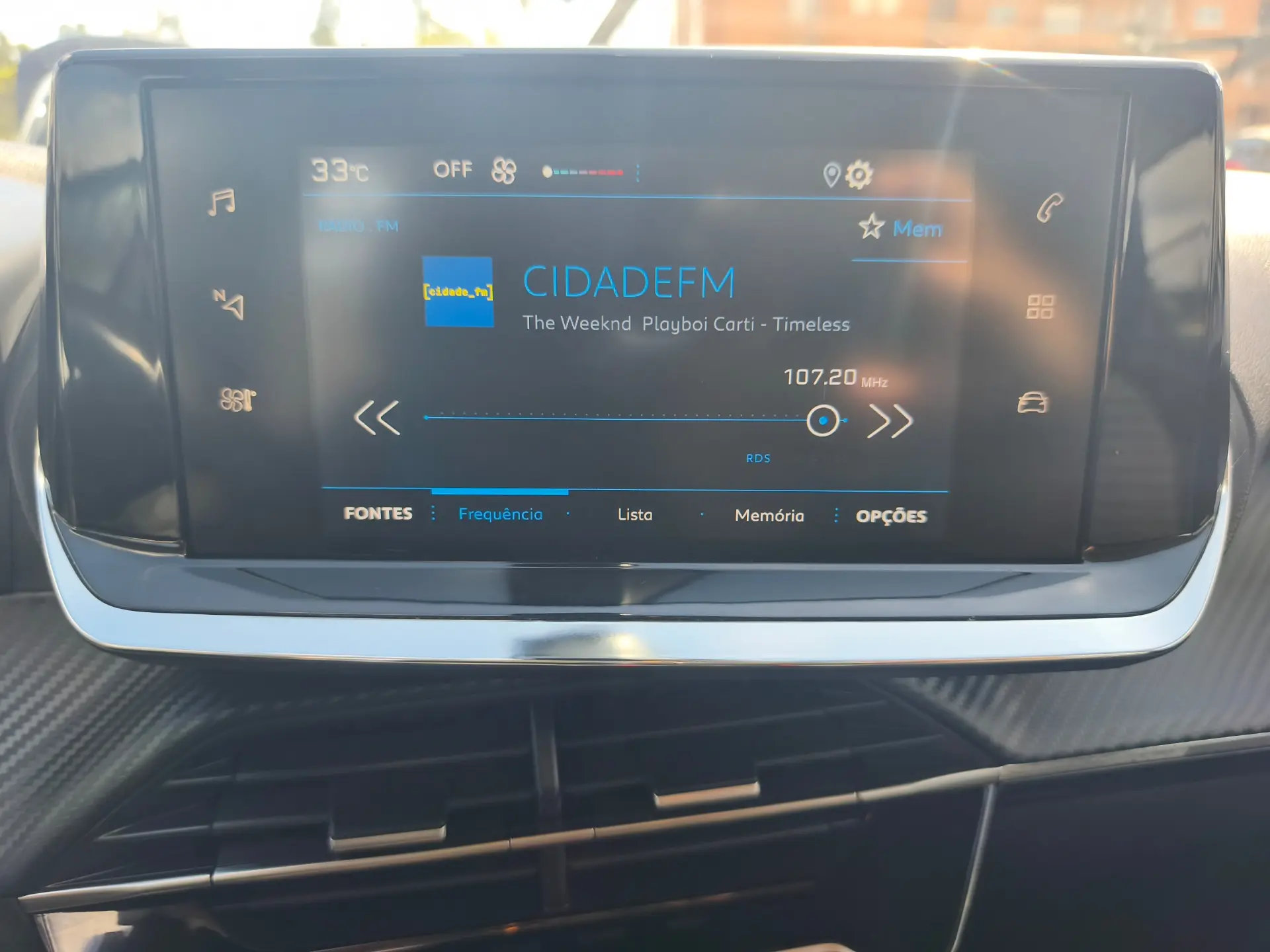 Peugeot 2008 1.5 BlueHDi Active Pack 7