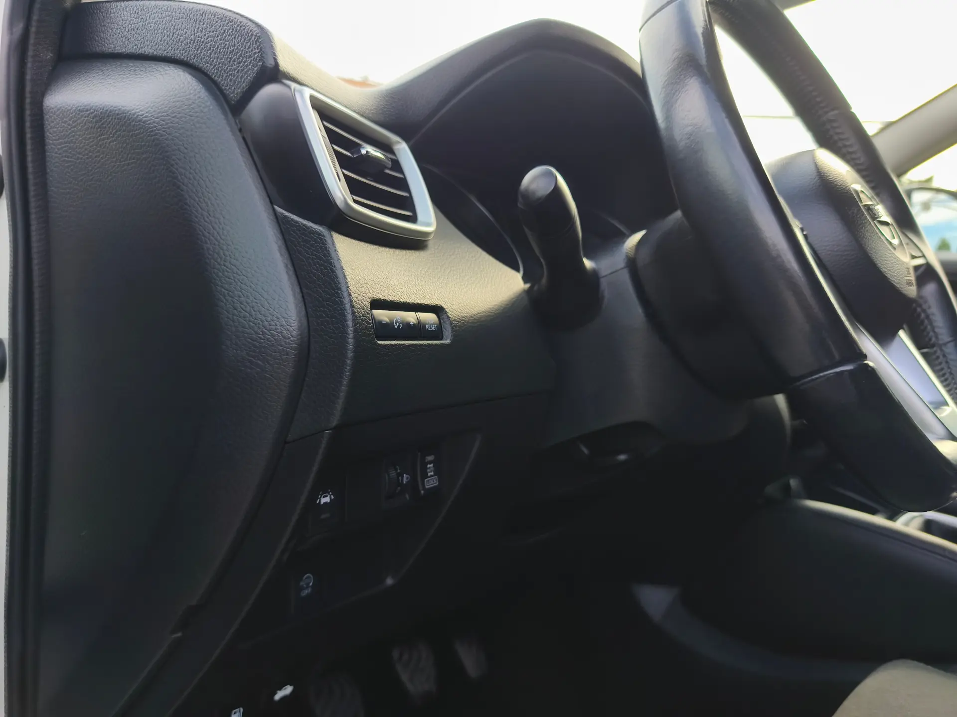 Nissan Qashqai 1.7 dCi Tekna+ 4x4-i 16