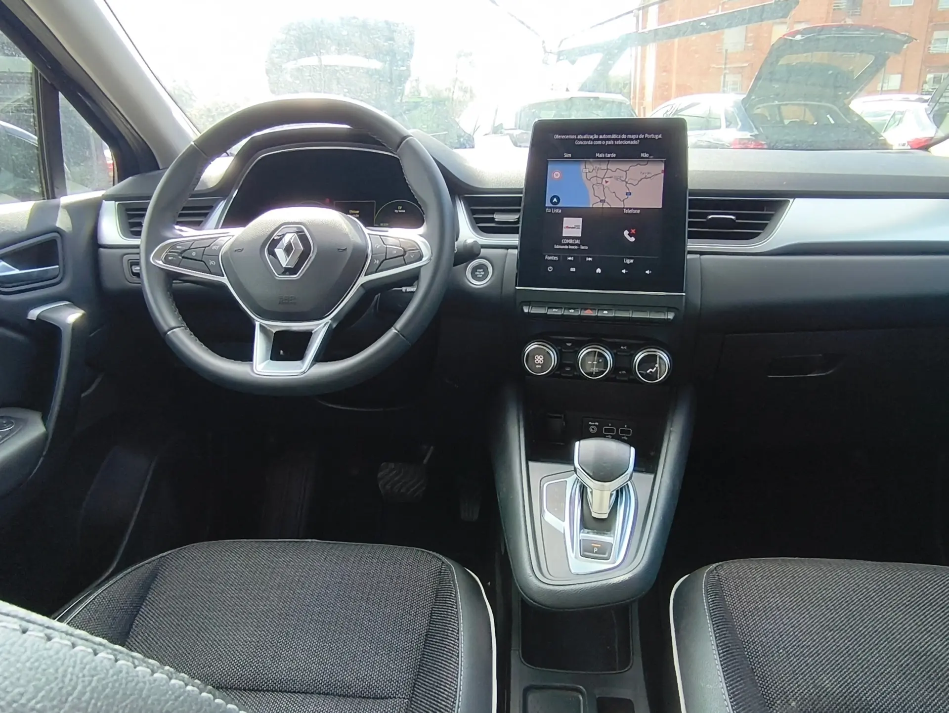 Renault Captur 1.6 E-Tech Plug-In Hybrid Techno 7