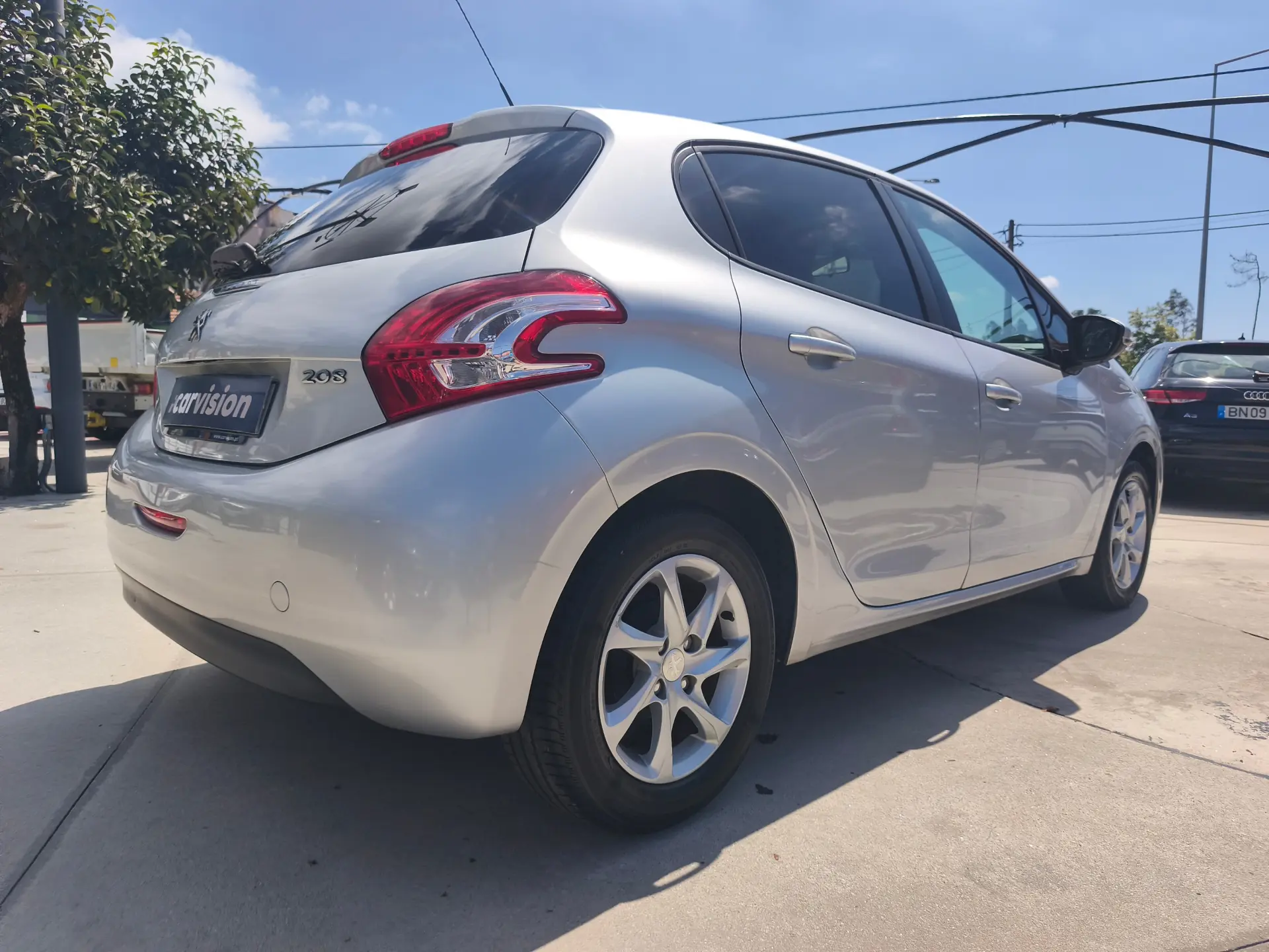 Peugeot 208 1.4 HDi SE Style 4