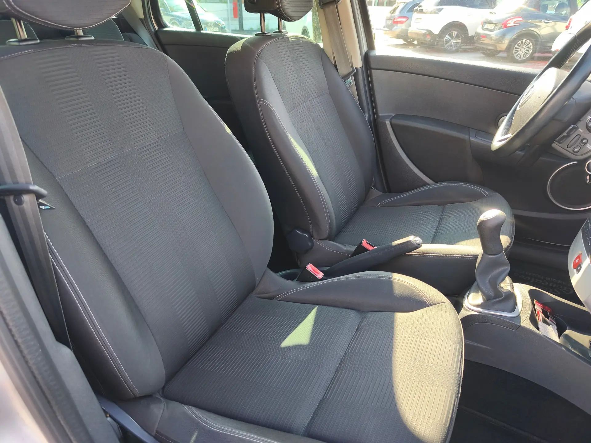 Renault Clio Break 1.2 TCE Dynamique S 6