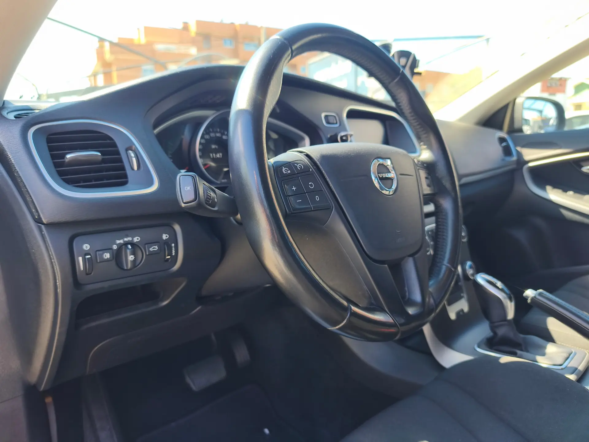 Volvo V40 1.5 T3 Sport Edition Geartronic 8