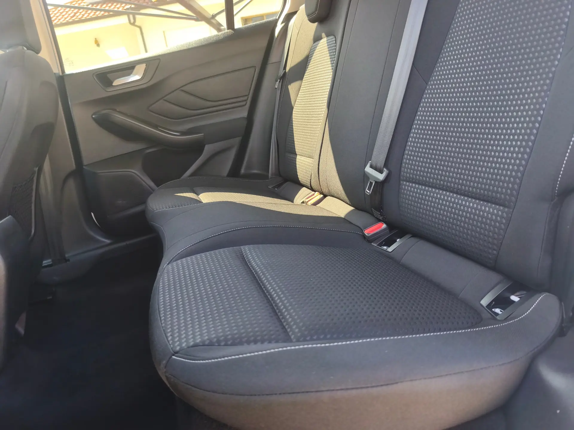 Ford Focus SW 1.5 EcoBlue S&S Aut. COOL&CONNECT DESIGN 16