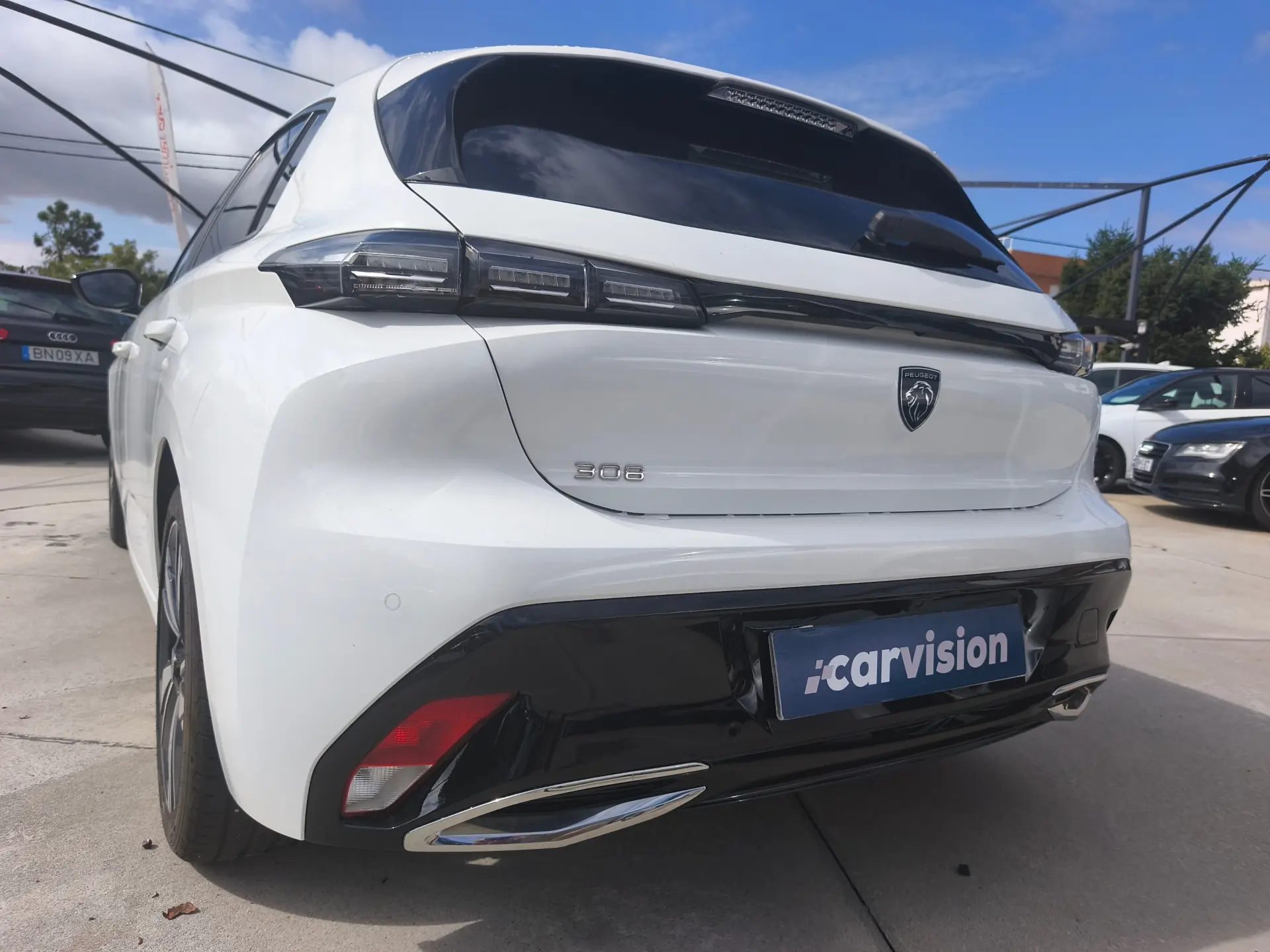 Peugeot 308 1.2 Allure Pack EAT8 8