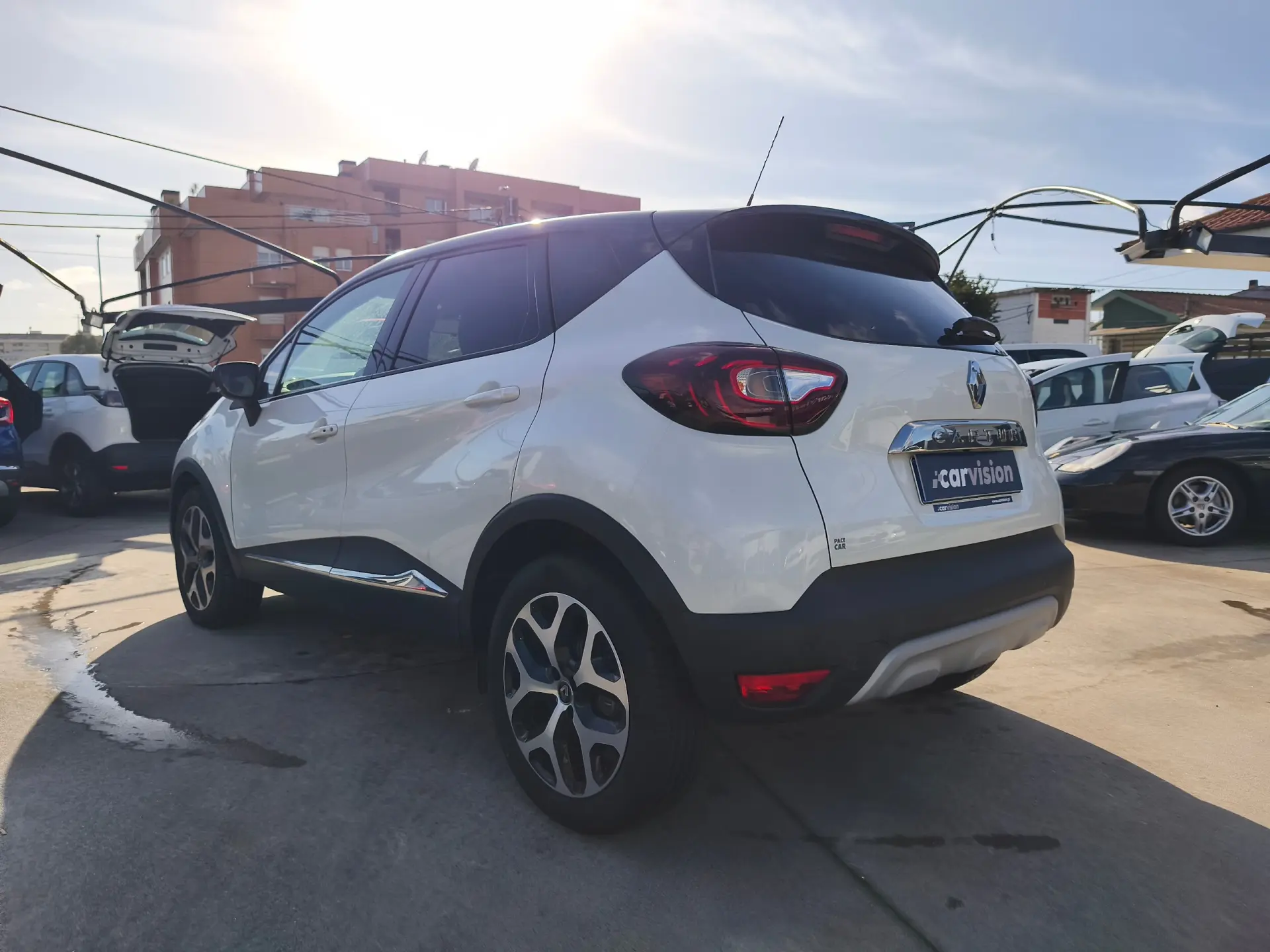 Renault Captur 1.0 TCe Exclusive 4