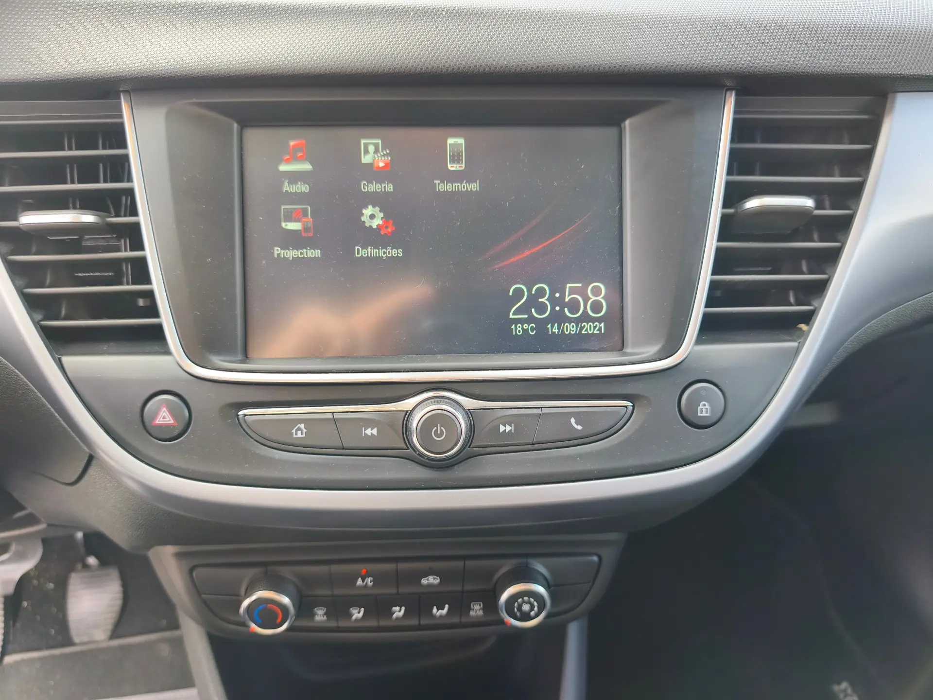 Opel Crossland 1.5 D Edition 9