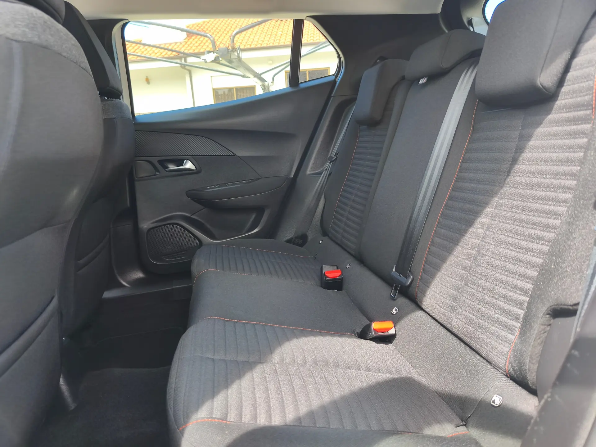 Peugeot 2008 1.5 BlueHDi Active Pack 13
