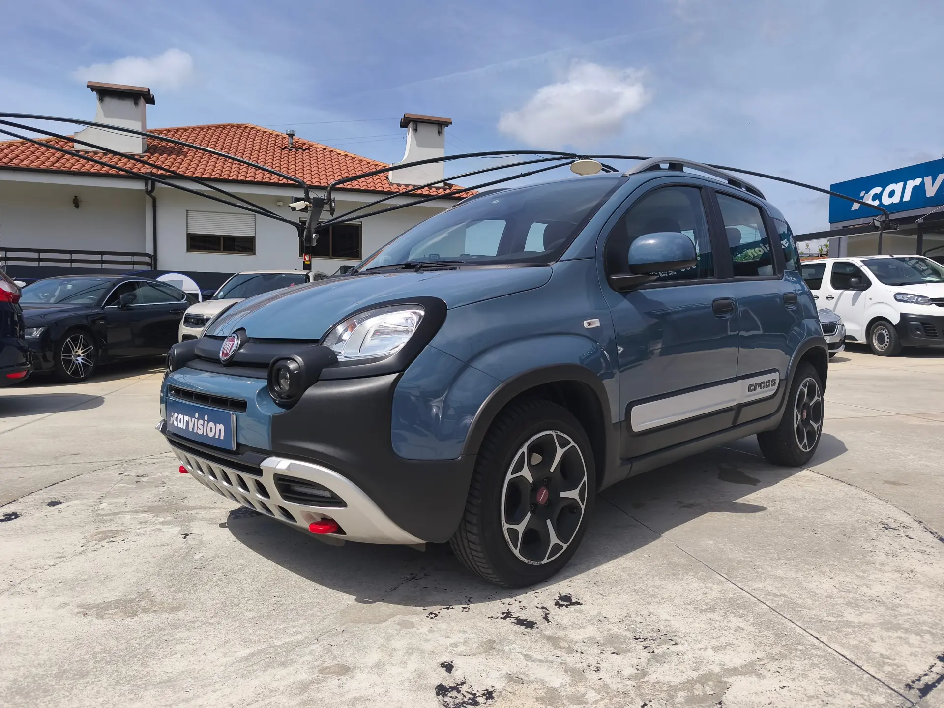 Fiat Panda 1.0 Hybrid Cross 2
