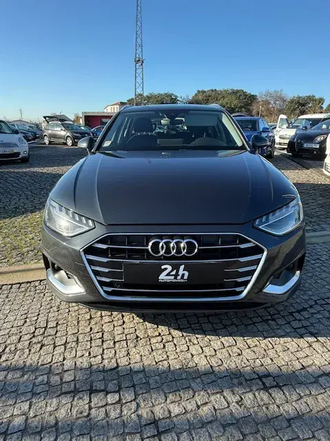 Audi A4 Avant 35 TDI Advanced S tronic 2
