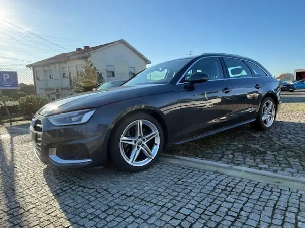 Audi A4 Avant 35 TDI Advanced S tronic 3