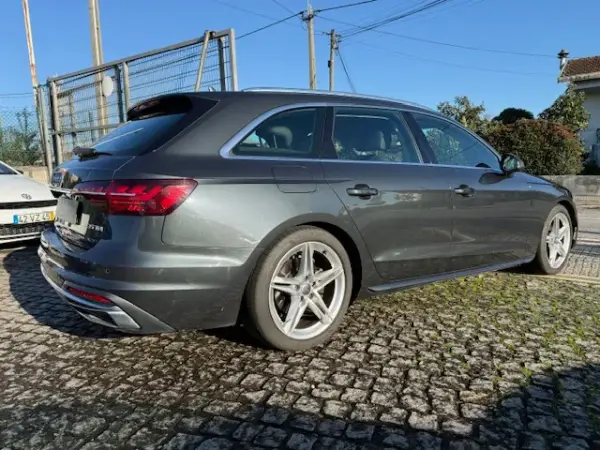 Audi A4 Avant 35 TDI Advanced S tronic 4