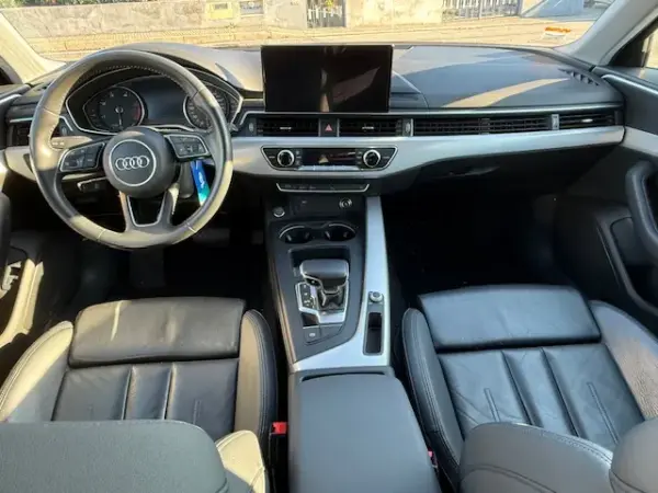 Audi A4 Avant 35 TDI Advanced S tronic 9