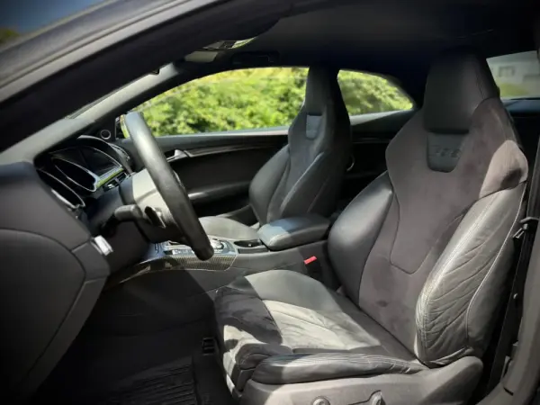 Audi RS5 4.2 FSi quattro S tronic Exclusive 5