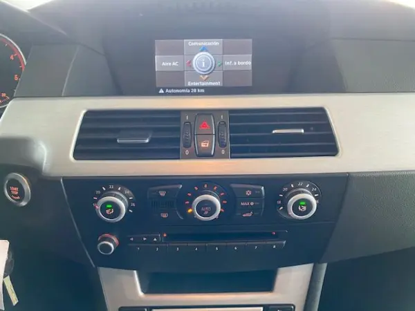 BMW 520 Pack M 8