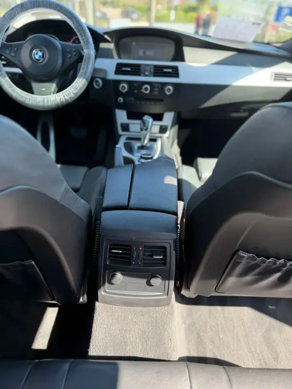 BMW 520 Pack M 17