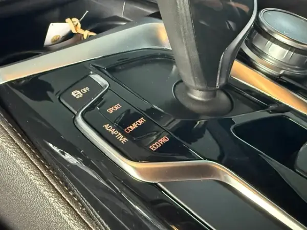 BMW 520 d Line Luxury Auto 11