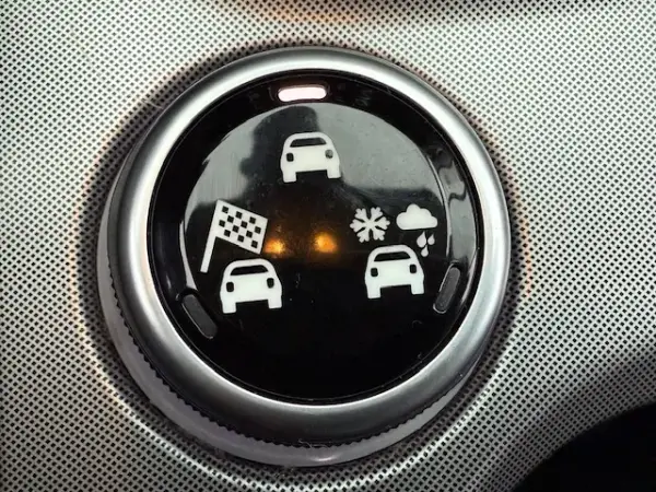 Fiat 500X 1.6 MJ Lounge S&S 15