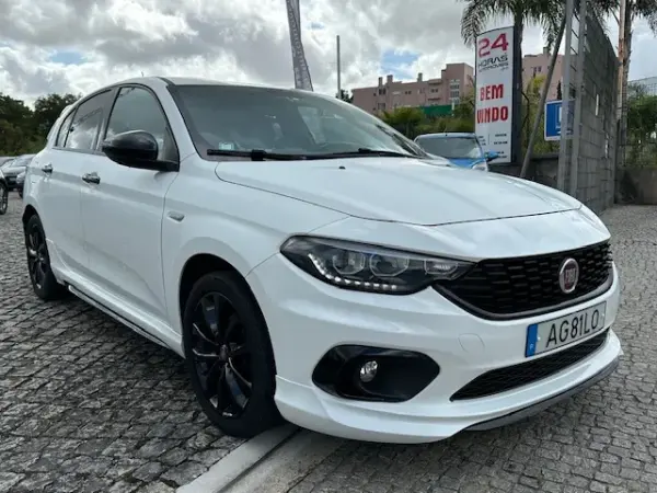 Fiat Tipo 1.3 M-Jet Sport 3