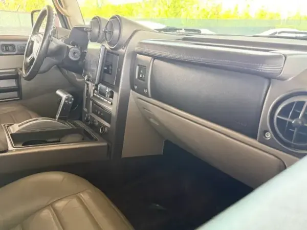 Hummer H2 6.0 Luxury 6