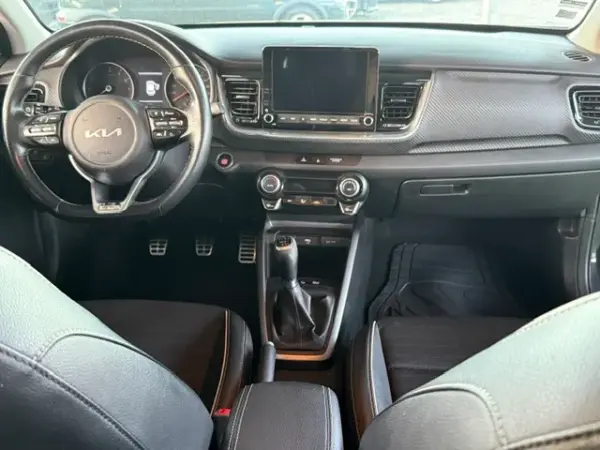 Kia Stonic 1.0 T-GDi TX 12