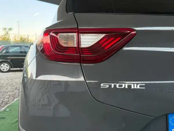 Kia Stonic 1.0 T-GDi TX 15