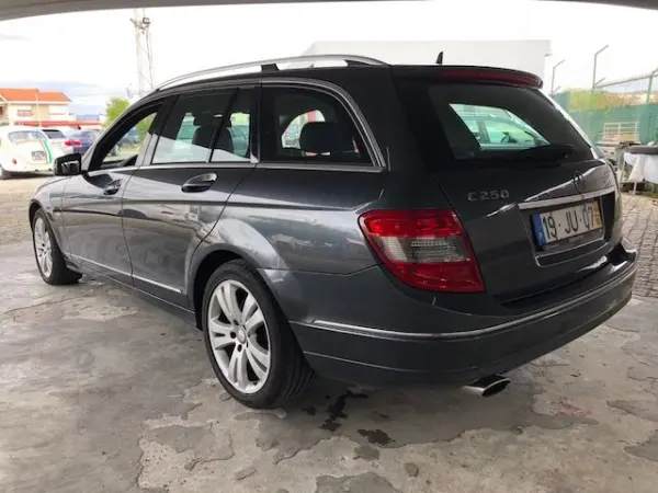Mercedes-Benz C 250 CDi Avantgarde BlueEfficiency 5
