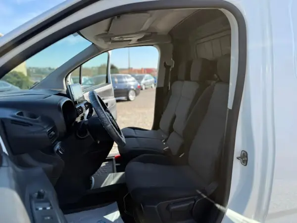 Opel Combo 1.6 CDTi L2H1 S/S 11
