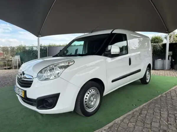 Opel Combo 1.6 CDTi L2H1 S/S Easytronic 6