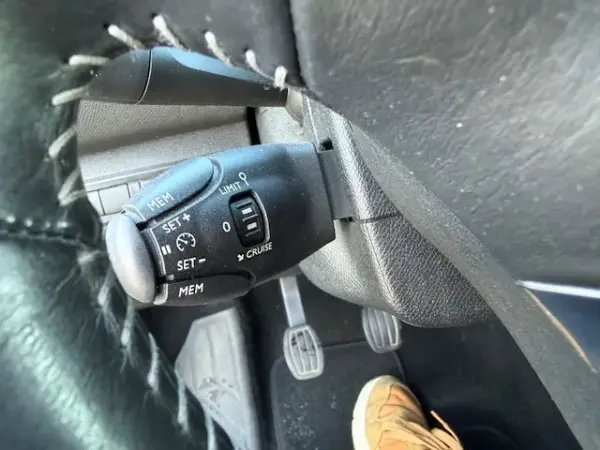 Peugeot 308 1.6 e-HDi Allure 12