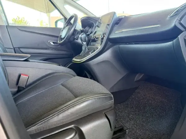 Renault Grand Scénic 1.7 Blue dCi Bose Edition EDC 4