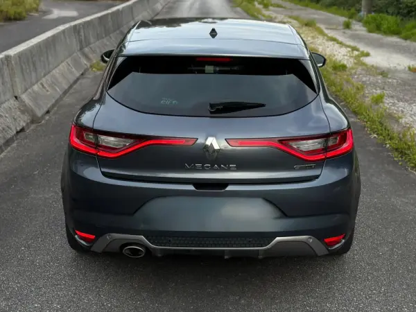 Renault Mégane 1.5 dCi GT Line SS 9
